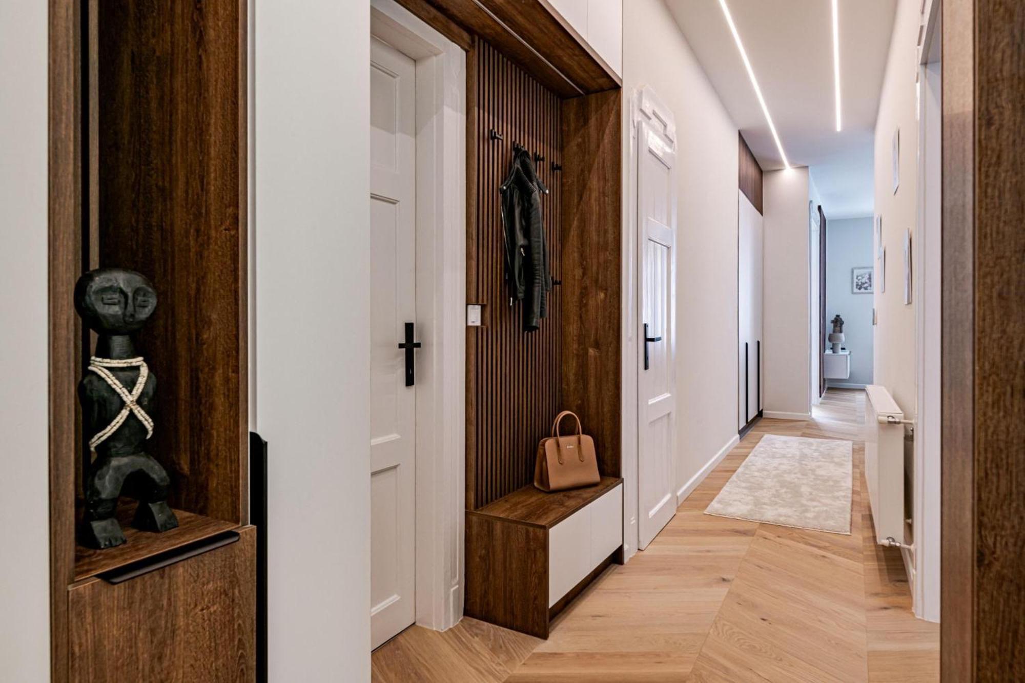 Onyx Oasis - Luxury 3 Bdrm Appartement